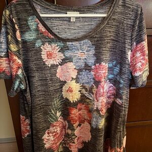 Avenue Multicolor Floral Short Sleeve Tee